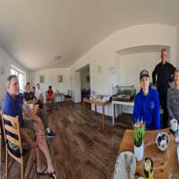 Gem&uuml;tliches Fr&uuml;hst&uuml;ck