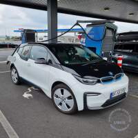 Hier werden schnell noch ein Paar Joule in den Flux-Kompensator geduebelt...