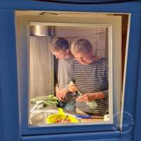 Beim K&ouml;cheln...